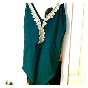 Time and Tru Plus Size Green SwimSuit (One Piece)